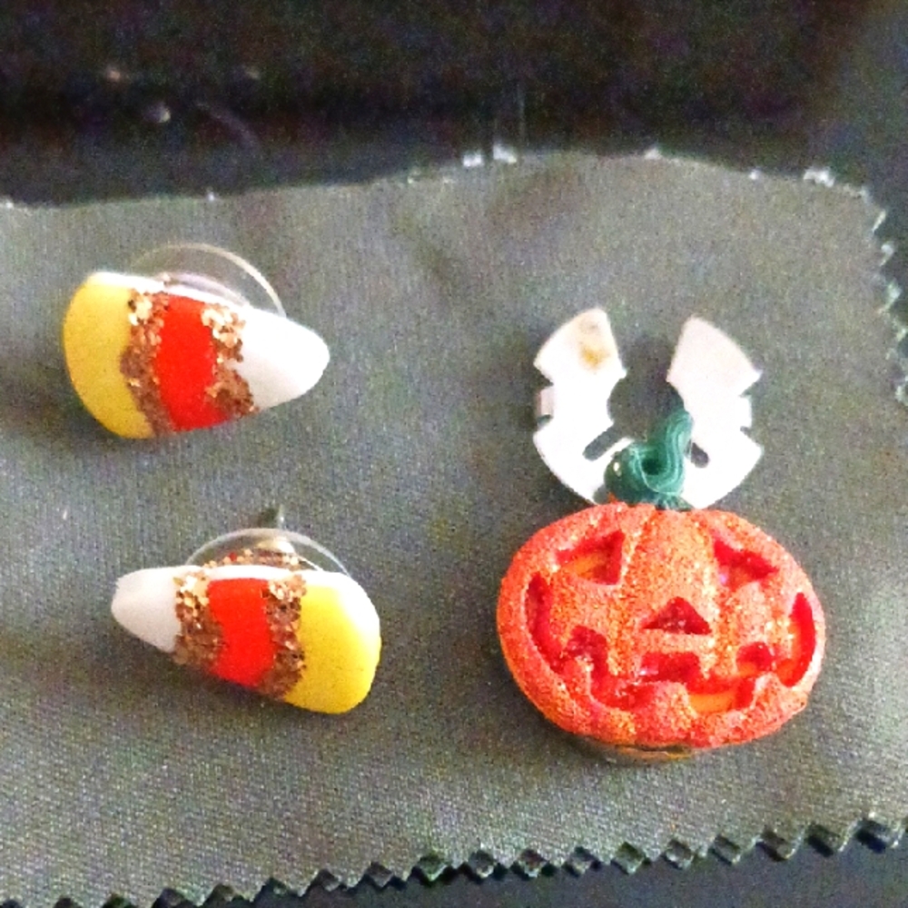 Halloween Candy Corn Earring and Pumpkin Pin Sz.1"